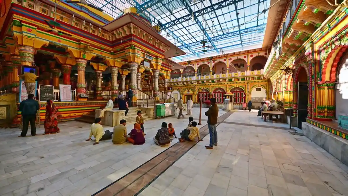 Dwarkadhish Temple Mathura